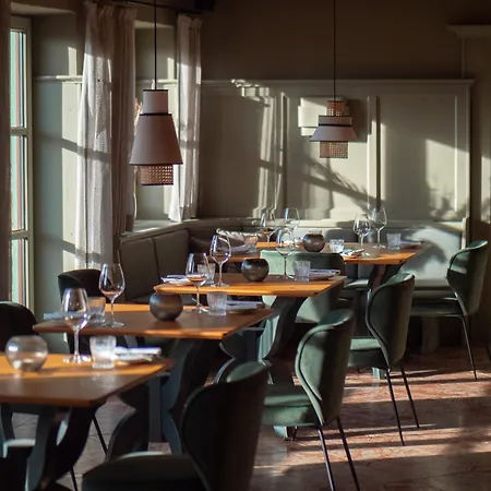 Sonnenbichl Hotel 2*