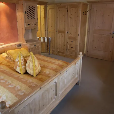 Sonnenbichl Hotel 2*