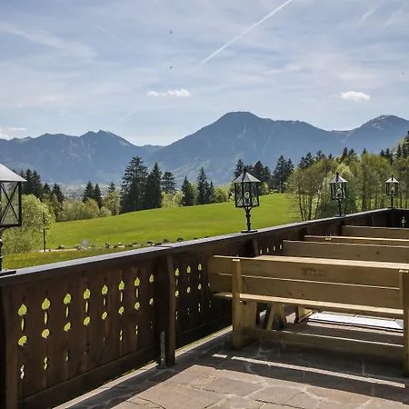 Sonnenbichl Hotel 2*