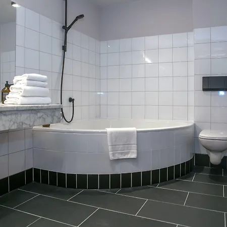 Sonnenbichl Hotel 2*